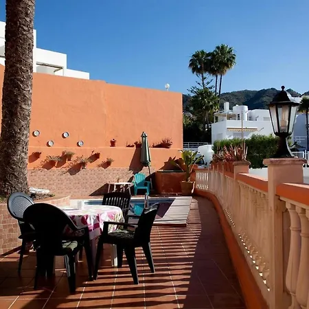 Casa de Férias Casa Tess Burriana Beach Nerja